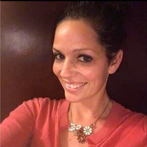 Meet your Posher, Becca